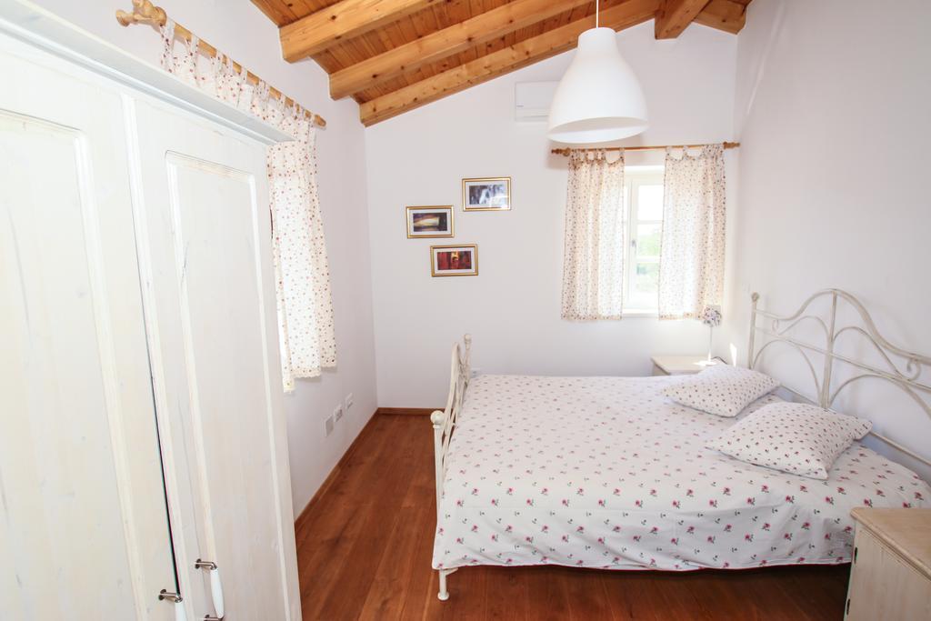 Villa Petra Porec Bagian luar foto